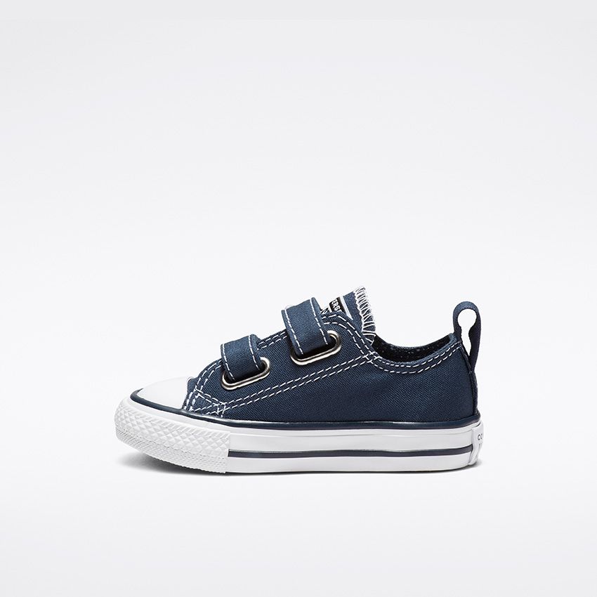 Converse Chuck Taylor All Star 2V Low Top Toddler Shoes
