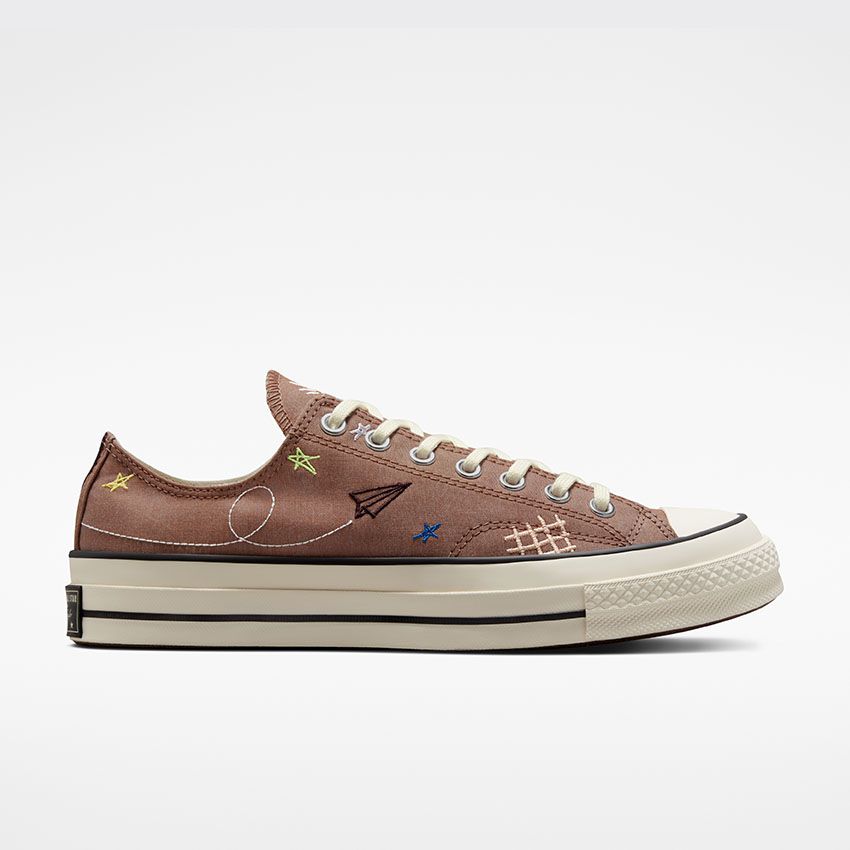 Converse shop leather embroidered