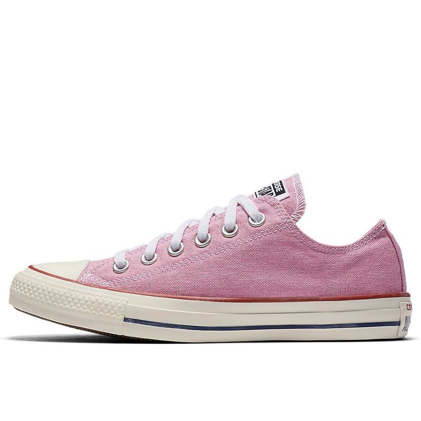 Chuck Taylor All Star Stone Wash Low Top in Light Orchid Light