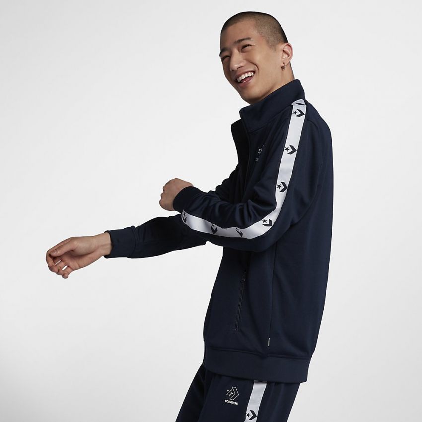 Converse star top chevron track