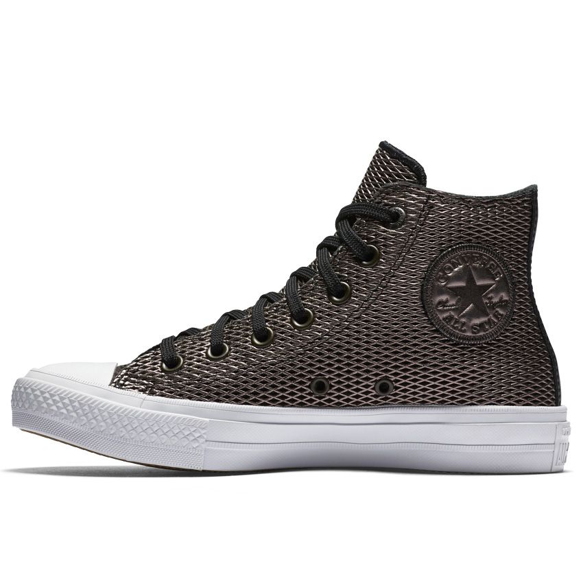 Converse chuck ii perforated metallic low top discount
