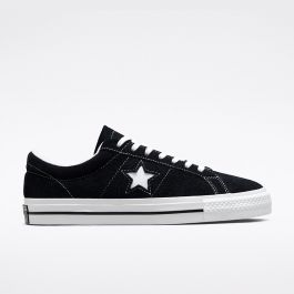 One Star Low Top in Black/Black/White - Converse Canada